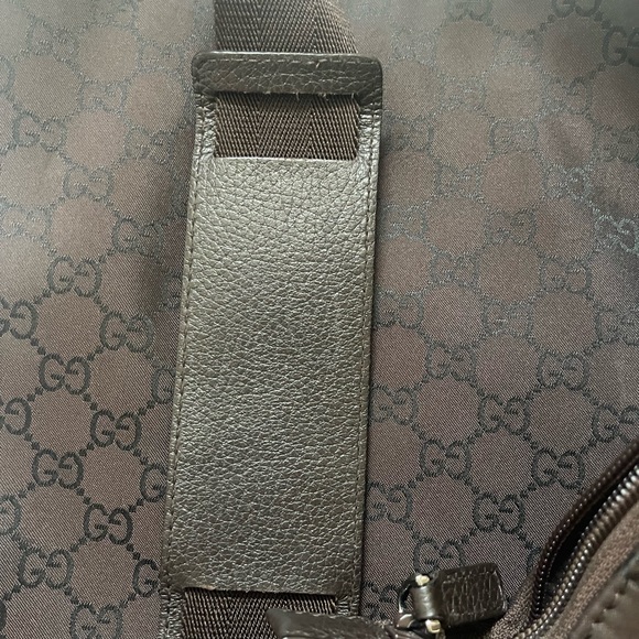 Gucci GG Nylon Messenger - Picture 5 of 8